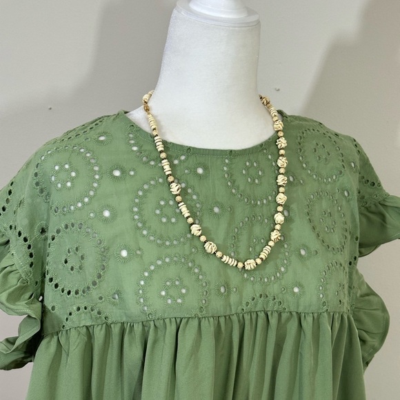 Shein sz med tunic boho style slightly oversized green with eyelet umpire waist - Picture 2 of 14